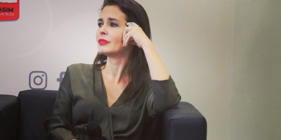 Pelin Batu’dan Samimi Açıklamalar: Erdal İnönü Hayranlığından Sanata Yolculuk